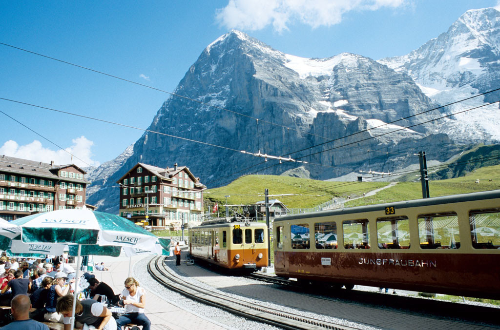 Switzerland jungfrau mountain and train