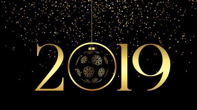 2019 Gold and Glitter New Year Greetings