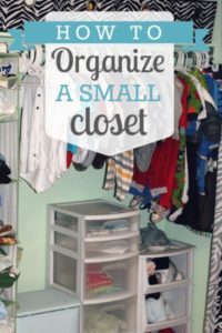 26 Clever Closet Organization Idea for Small Closets with an Open Display and Portable Drawer Sets