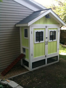 DIY Compact and Cute Chicken Coop Plans – Backyard Chickens
