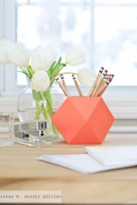 39 DIY Geometric Pencil Cups with Huge Storage Space and in Catchy Vibrant Shade