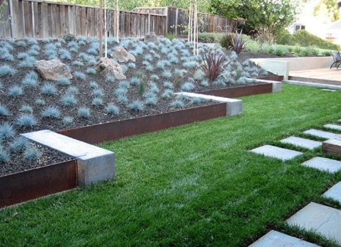6 Durable and Rustic Garden Edging Design with Mixed Sturdy Materials