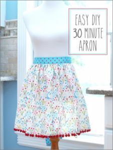 21 Easy yet Chic DIY Fabric Apron as 30 Minute Craft to Make Your Cooking Experience more Delightful