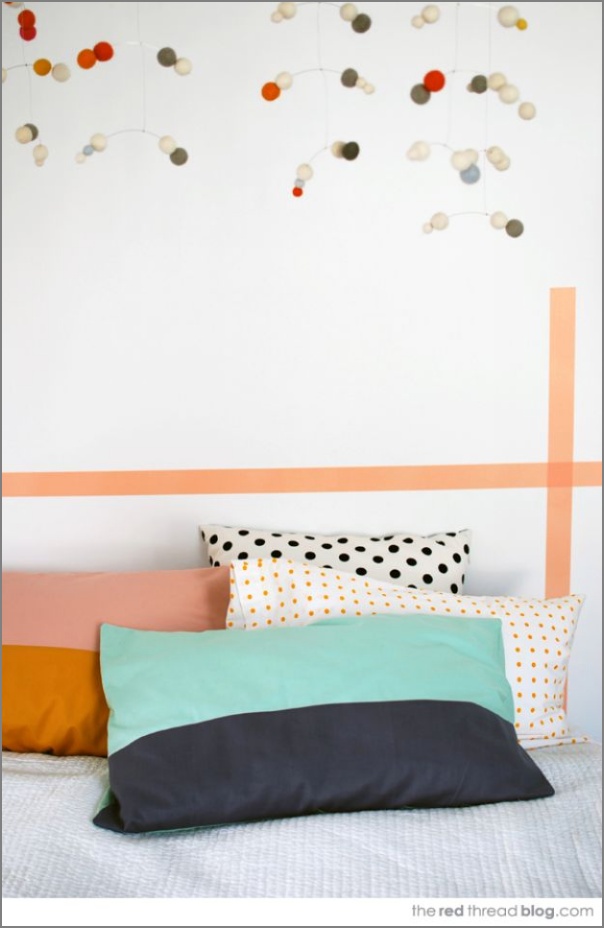 37 Easy to Craft DIY Fabric Pillowcase with Super Trendy Color Block Prints for Beds
