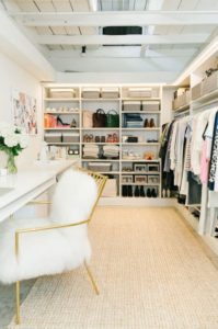 20 Wide and Classy Closet Organization with Immense Storage Space for both Clothes and Fashion A ...
