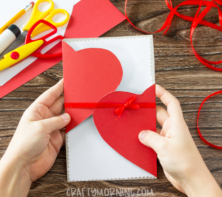 DIY Folded Heart Card – Valentines Day Creative Cards