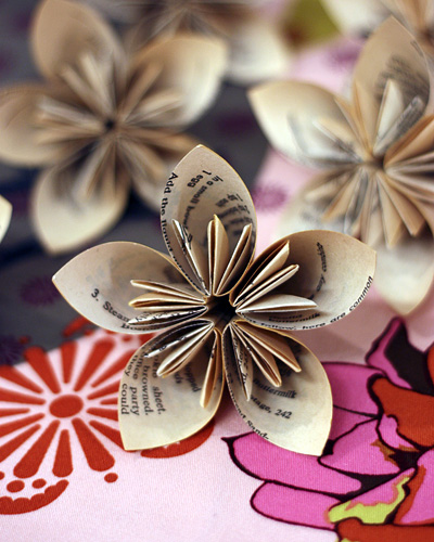 DIY Kusudama Folded Paper Flower