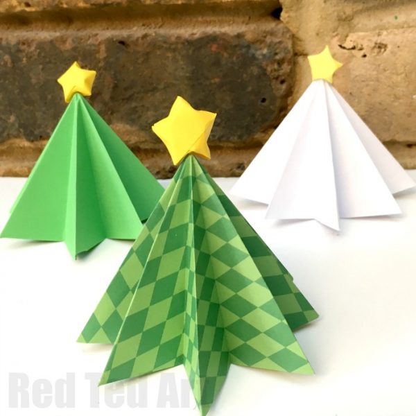 Lovely Origami Christmas Tree: A Back-to-School Project