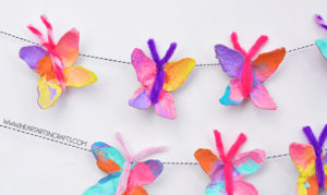 Quick DIY Decor Stuff: Egg Carton Butterfly Garland
