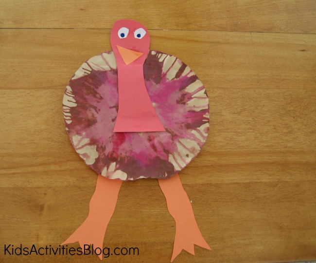 Coffee Filter Turkey: An Easy Thanksgiving Preschool Craft