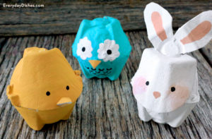 A SImple Tutorial of How to Make Egg Carton Animals