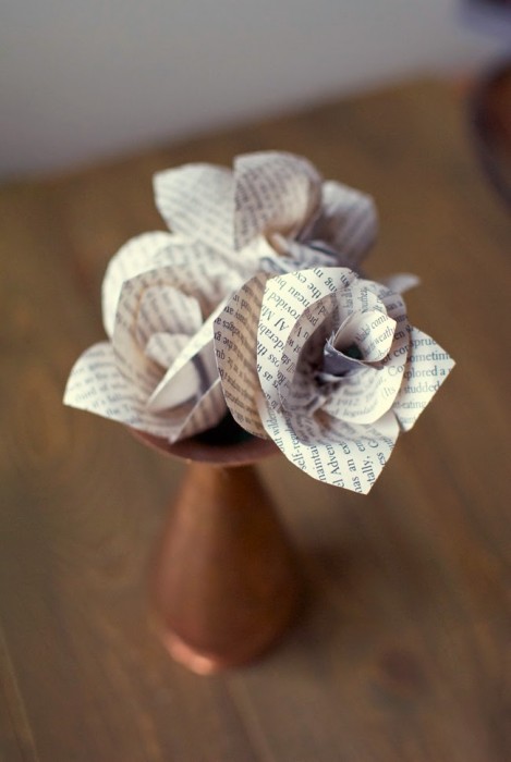 Attractive Paper Roses: DIY Crafts