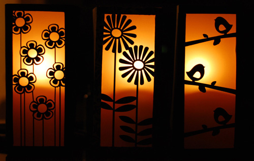 Recycled Paper Craft: DIY Cardboard Party Lantern