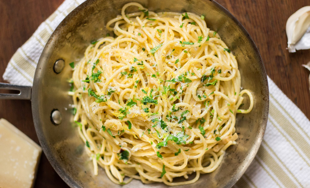 Spaghetti Aglio e Olio – Valentines Day Dinner Ideas
