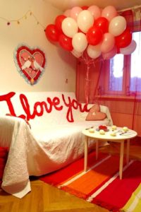 Valentines Day Balloon Decor Ideas