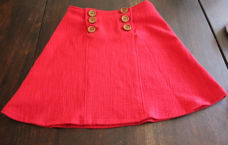 A Sailor Skirt Pattern: Pretty Thigh-Length Skirt with Wonderful Button Decorations