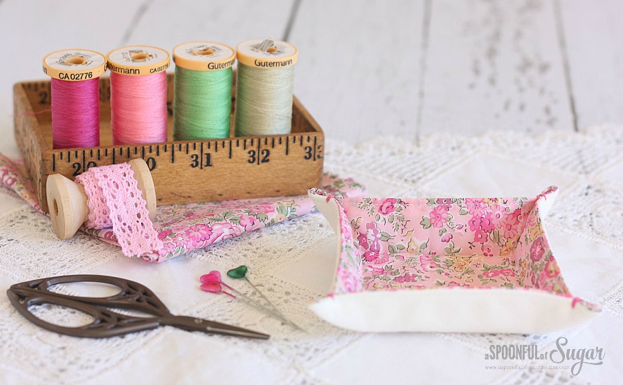 DIY Fancy Sewing Project: Charm Square Fabric Tray with Nice Floral Prints