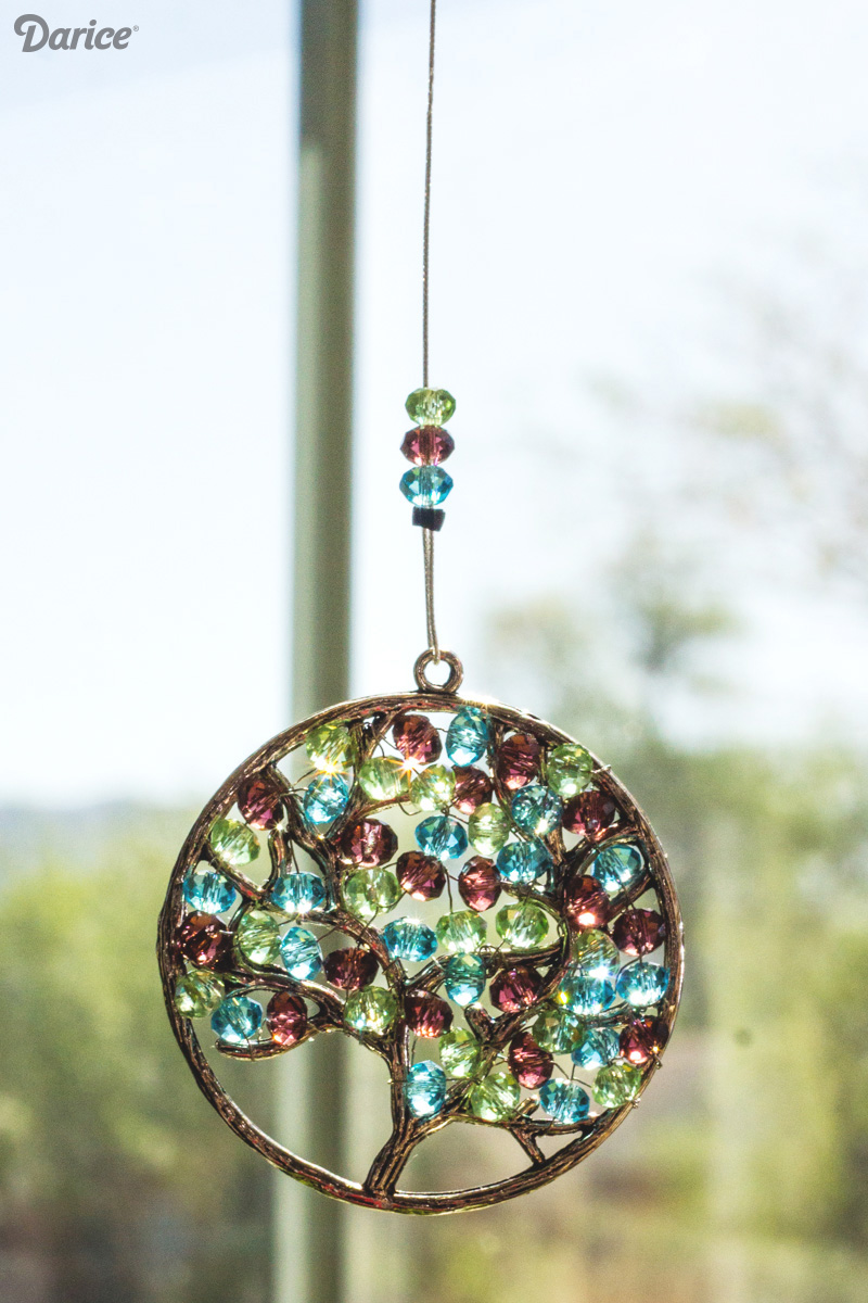 Gorgeous Beaded Suncatcher: A Perfect DIY Gift Idea for Mother’s Day