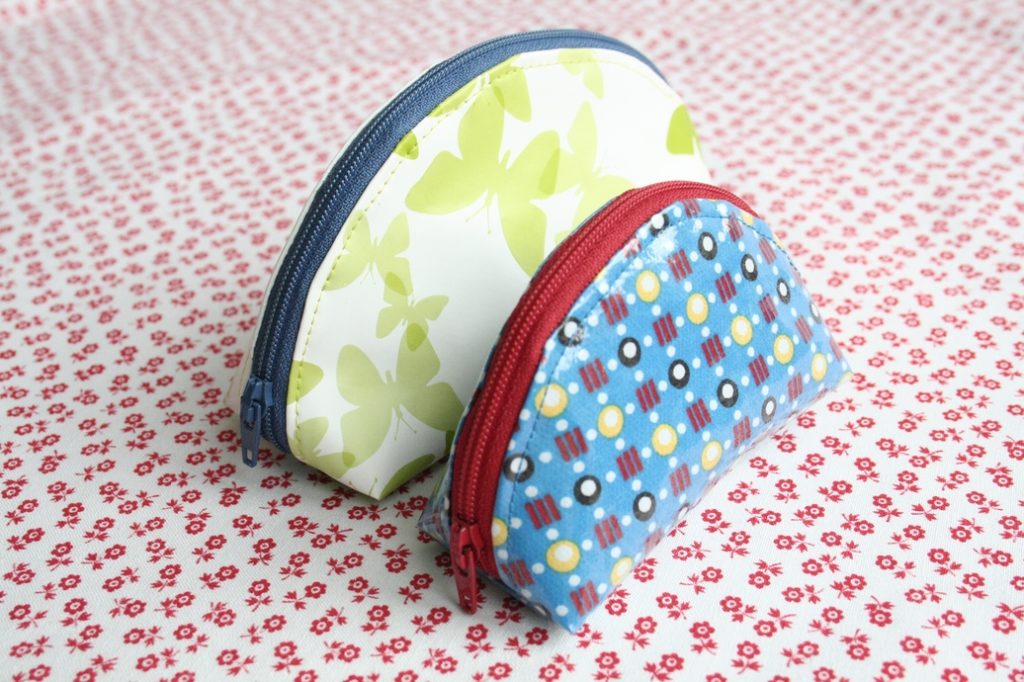 Dumpling Zipper Pouch Project with Girly Pretty Printed Poly Fabric Material
