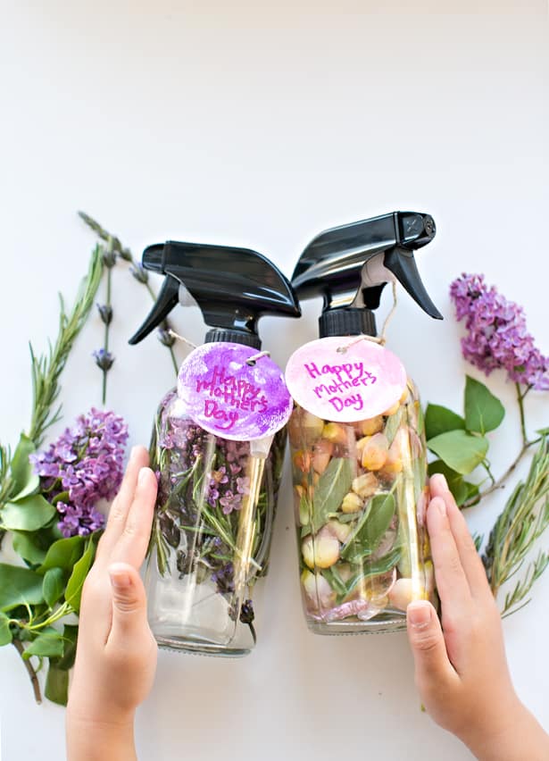 DIY Easy-to-Make Floral Herb Perfume for Mother’s Day