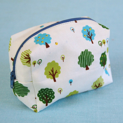 Little Boxy Pouch from Japanese Teensy Fabric Piece and with Nice Tree Prints