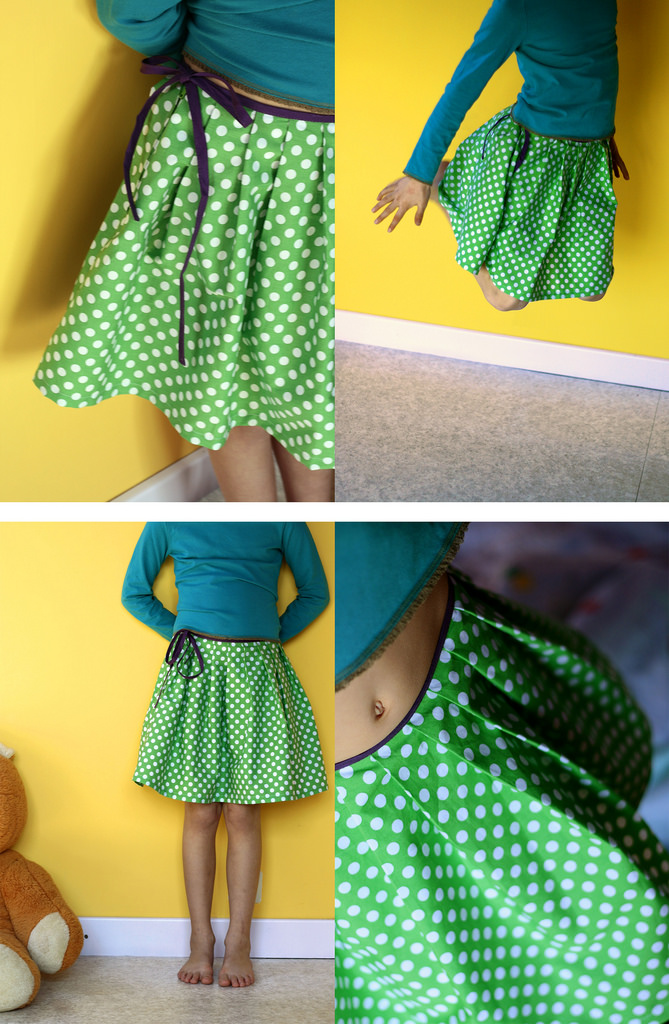 The Pattern-Less Pleated Knee-Length SKirt with a Waist-Tie String