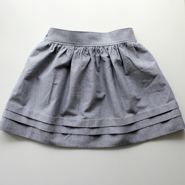 Fancy Paris Skirt Free Pattern in Thigh-Length Size and Fashionable Ruffled Three Tiered Hemline