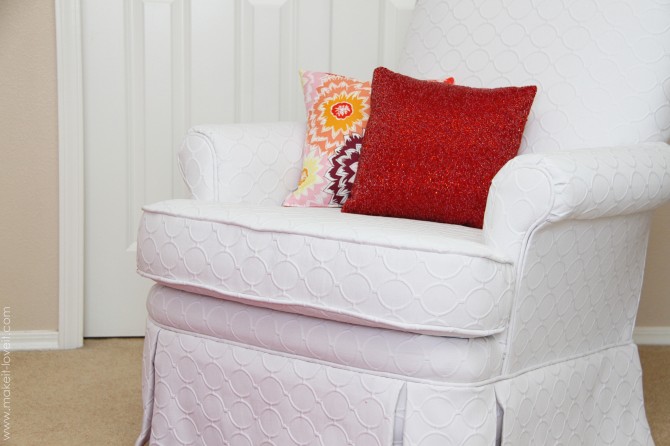 Tutorial of How to Re-Upholstered Swivel Armchair Smartly with SImple DIY Sewing Project