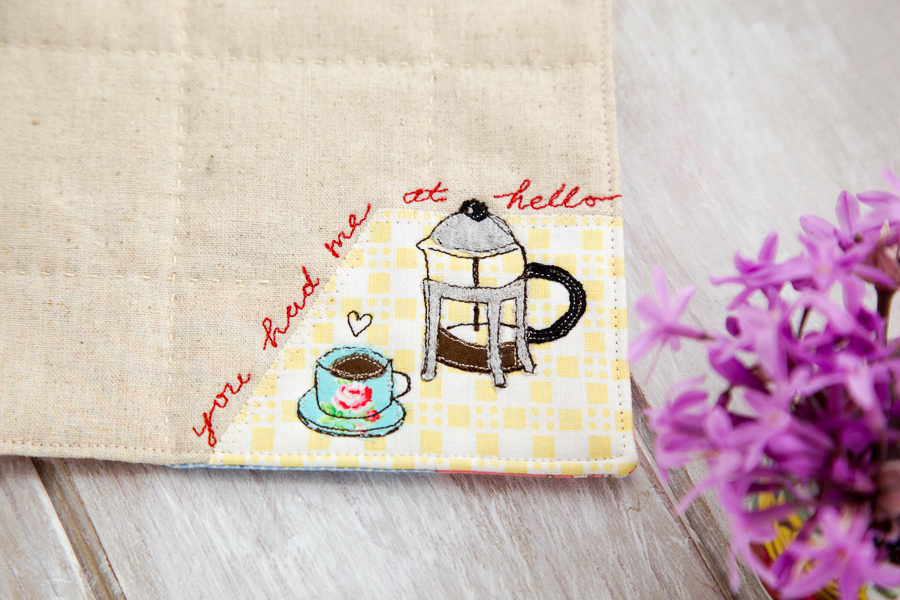 All-Sewn Illustration Dessert Mat with Scrappy Applique Work on The Corner
