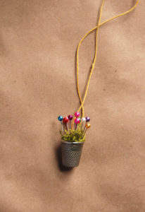 Perfect Tutorial of Super Cool DIY Thimble Necklace