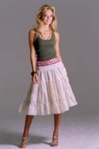 Peasant Skirt in Tiered Pattern with An Embellished Waistband