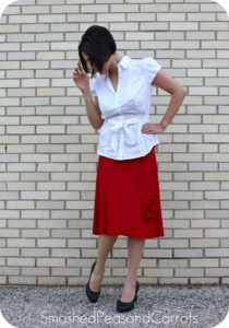 Fashionable Knee-Length DIY Skirt Out of Knit Fabric with Roses Embellishments