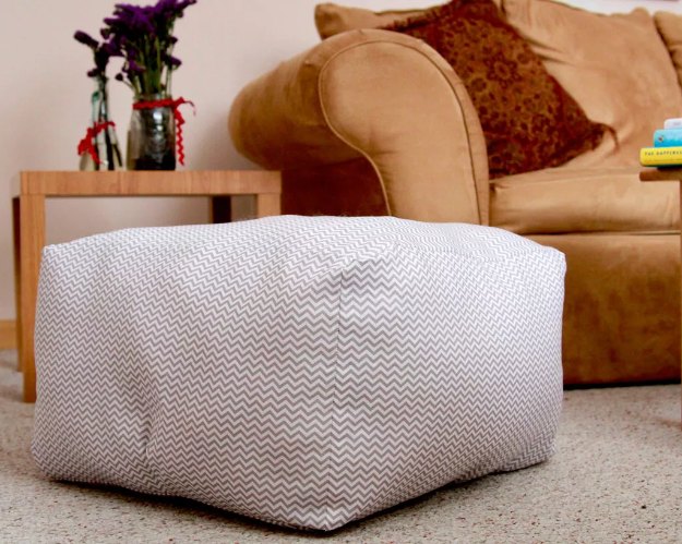 DIY Home Decorative Stuff: Puffy Floor Pillow with Free Sewing Pattern