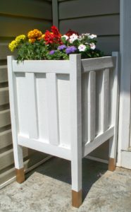Easy Tutorial of DIY Front Porch Planter With Gold Dipped Legs for A Captivating Porch View