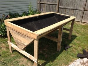 Tutorial of Raised Planter Bed From Pallets with Step By Step Making Instruction