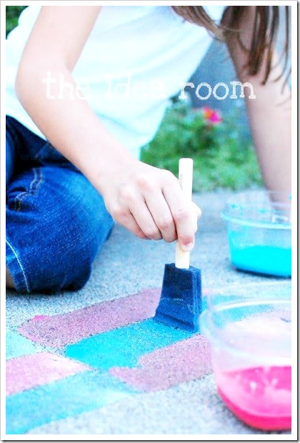 Sidewalk Chalk Paint: DIY Summertime Outdoor Activity with Paint and Sponge Brush By The Idea Room
