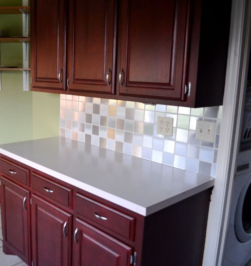 DIY Kitchen Backsplash Makeover with Contact Paper Squares for An Inexpensive Tile Look