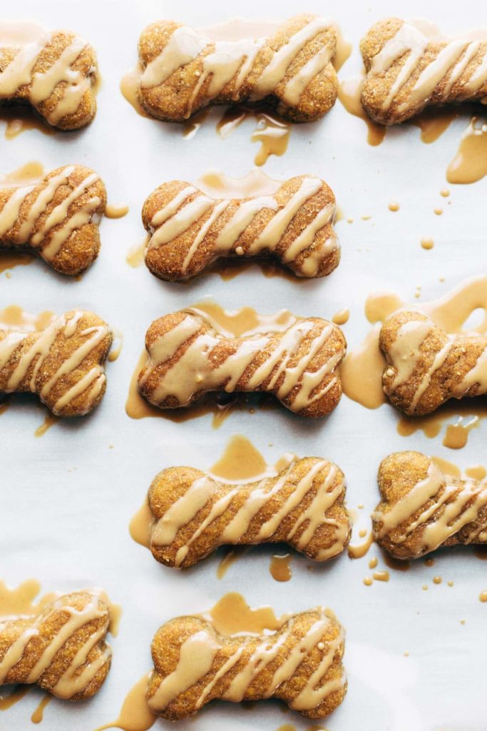 bacon-glazed-pumpkin-peanut-butter-homemade-dog-treats-truly-hand-picked