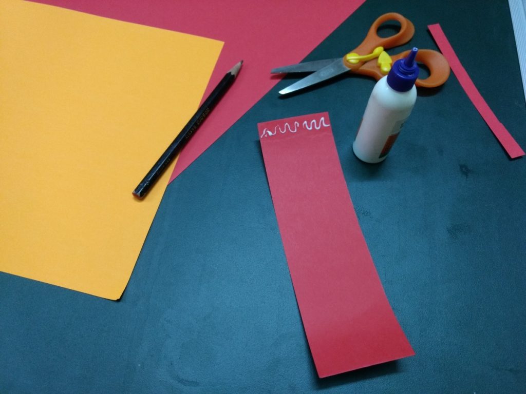 DIY Construction Paper Crafts for kids Step by Step Pictures